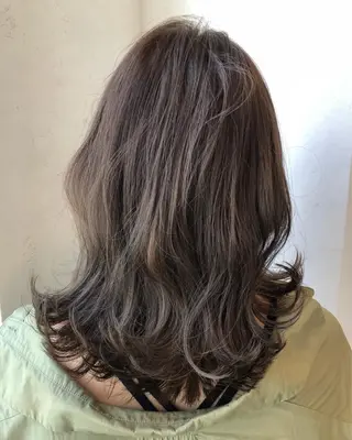 ミディアム カラー TOWA 野村　コウダイのヘアスタイル