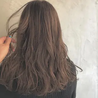 ロング カラー yajima Moemiのヘアスタイル