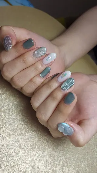 ネイル とりごえ さおりのネイルデザイン