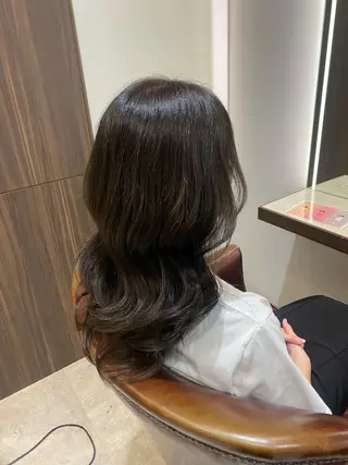 ロング カラー 竹内 美優のヘアスタイル