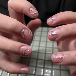 ネイル ー 葉のネイルデザイン