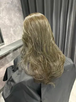 ロング nameless miichiのヘアスタイル