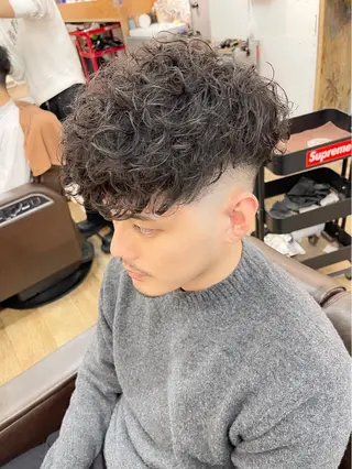 ショート 阿部 春道のヘアスタイル