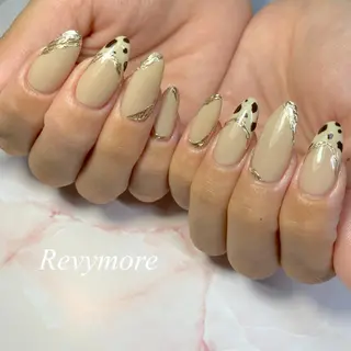 ロング ネイル nail salon Revymoreのネイルデザイン