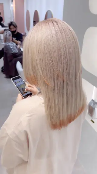 セミロング カラー 艶髪/髪質改善 塩屋公一朗のヘアスタイル