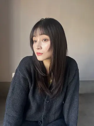 セミロング 透明感ケアカラー/ レイヤー/ryokaのヘアスタイル