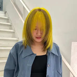 ミディアム カラー ヘアアレンジ 🤍ハイトーン/デザ インカラーまりん🤍のヘアスタイル