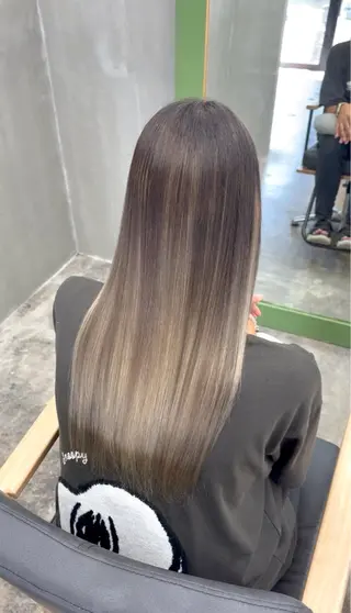 miloc sayaのヘアスタイル