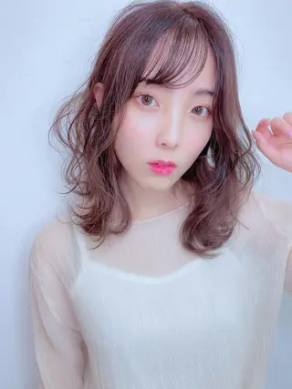 ミディアム カラー パーマ Luxbe hakataのヘアスタイル