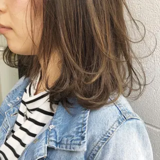 ミディアム stylist　篠崎 憲一のヘアスタイル