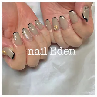ネイル Eden ♾️のネイルデザイン