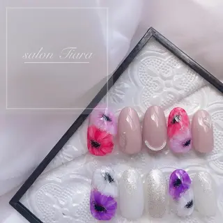 ネイル Private SalonTiaraのネイルデザイン