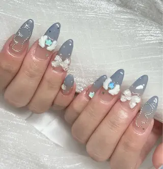 ネイル kaho 🧸🎀 RiLionのネイルデザイン