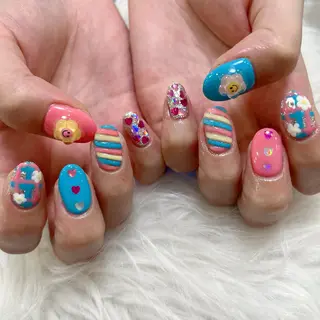 ネイル Maya 🧊🫧‪／渋谷のネイルデザイン