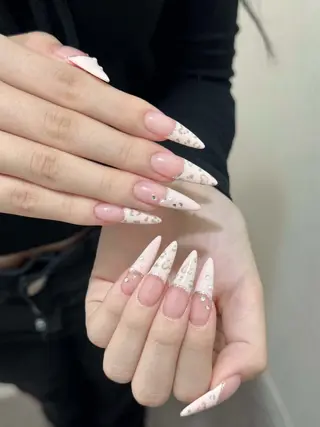 ネイル Julli NailStudioのネイルデザイン