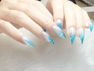 セミロング 猫爪中毒♡ ロングネイル専門店のネイルデザイン