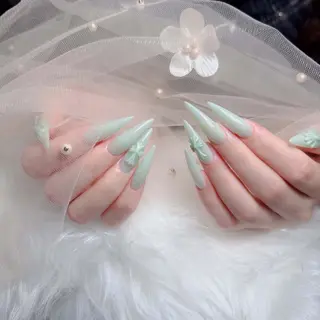 ネイル Lenie Kabukichoのネイルデザイン