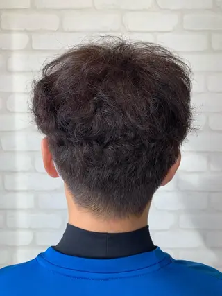 パーマ メンズ 秋葉 万柚子のヘアスタイル