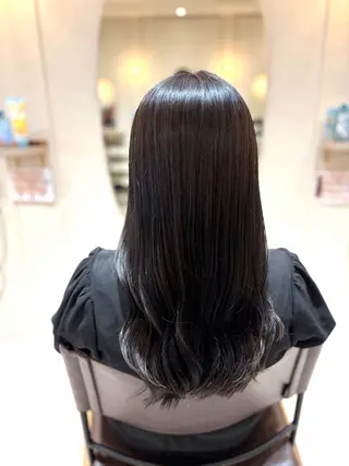 ロング カラー 菅原 渚のヘアスタイル