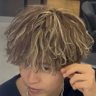 カラー ヘアアレンジ メンズ 【札幌メンズ特化】 🔥RIKU🔥のヘアスタイル