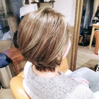 ショート カラー spa hair ark 富井直美のヘアスタイル
