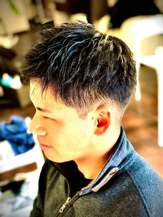 ショート カラー パーマ ヘアアレンジ メンズ men's特化　石井 貴章のヘアスタイル