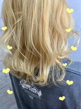 ミディアム カラー 🌈ハイライトカラー 🌈naokoのヘアスタイル