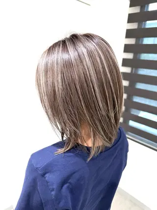 ショート カラー 加藤 佑二のヘアスタイル