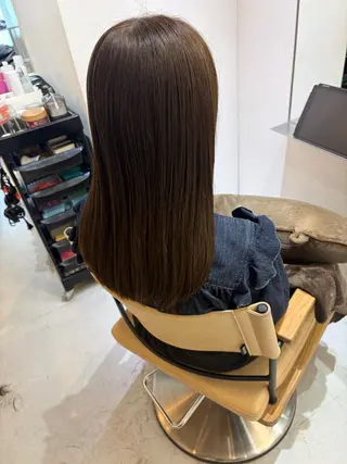 セミロング ✨色持ちの良い艶 カラー✨蟹江真世のヘアスタイル