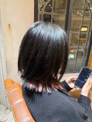 ミディアム 美濃 咲穂のヘアスタイル