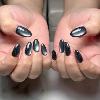 ネイル RuxuryNail ／RiAnnaのネイルデザイン