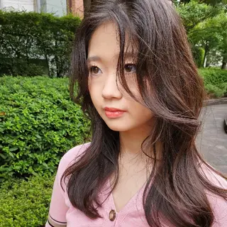セミロング カラー 韓国風レイヤーカット 上手く丁寧早い/マツのヘアスタイル