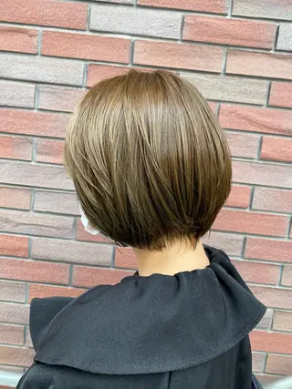 ショート カラー 🦋店長🦋 ほんさわ みずきのヘアスタイル
