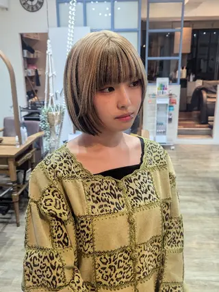 ショート カラー 🏹MIYU¦抜け感 ×柔らかカラーのヘアスタイル