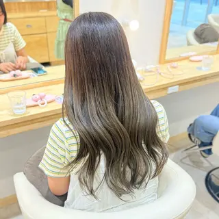 ロング カラー ゆんな/清潔感ｶｯﾄ 透明感ｶﾗｰ🥯のヘアスタイル