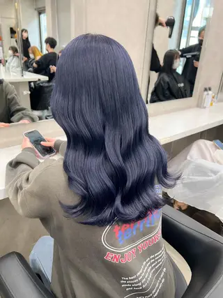 ショート カラー ヘアアレンジ 🩵 JURI🩵のヘアスタイル