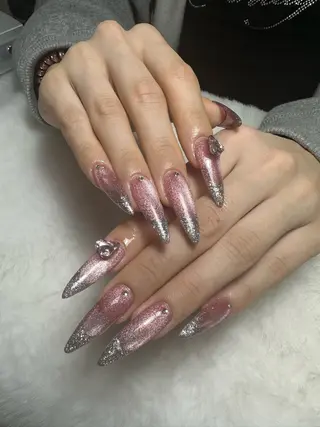 ネイル 清水 ユナのネイルデザイン