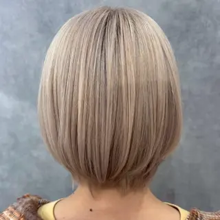 カラー Yoshiいろあそび 八王子/ハイトーンのヘアスタイル