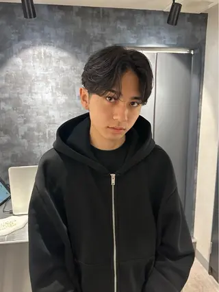 ミディアム パーマ メンズ 💈ニュアンスパーマ センターパート💈のヘアスタイル