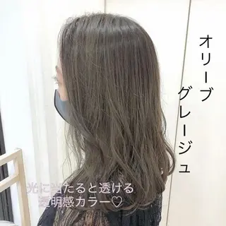 ミディアム カラー TRENCH 相澤 果歩のヘアスタイル