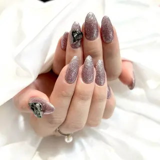 ネイル WISTERIA hayamiのネイルデザイン