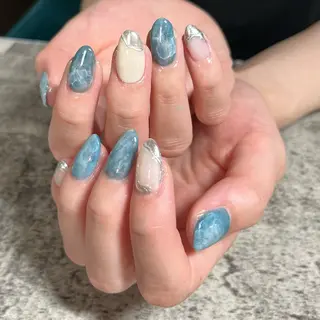 ショート カラー キッズ 2DY NAIL SALONのネイルデザイン