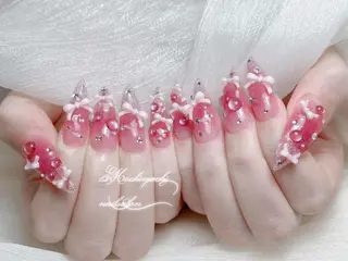 ネイル 🎀Reina🎀 長さ出し新宿のネイルデザイン