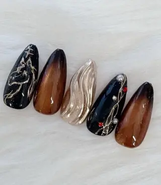 ネイル Anela Nail Studioのネイルデザイン