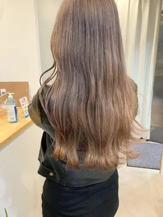 ロング ✨色持ちの良い艶 カラー✨蟹江真世のヘアスタイル