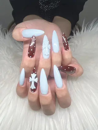 ネイル Lee Nailsのネイルデザイン