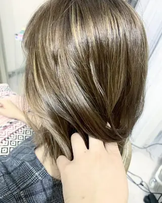 ミディアム カラー ヘアアレンジ See by merのマツエク・マツパデザイン