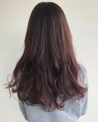 ロング 松浦 圭希のヘアスタイル