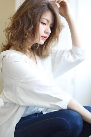 ミディアム 植野/新宿 高田馬場のヘアスタイル
