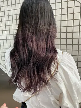 ロング 🐩透明感ミルクティ ーピンクニイナ🐩のヘアスタイル